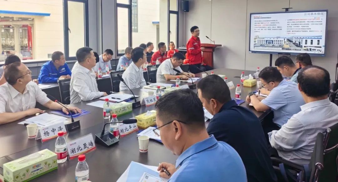化工裝備供需對接會(huì)在宜化化機(jī)成功舉辦(圖3) 化工裝備供需對接會(huì)在宜化化機(jī)成功舉辦(圖3)